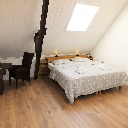 Beeken Ekker Bed & Breakfast *