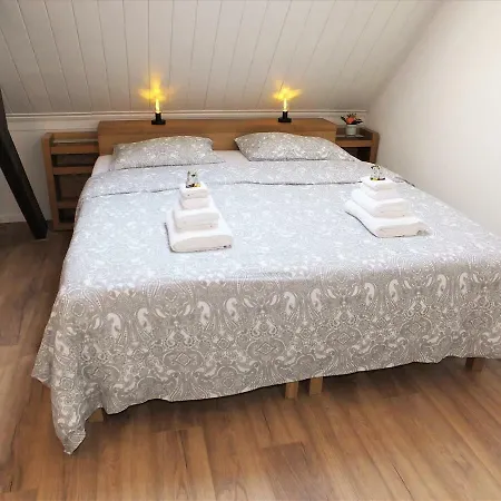 Bed & Breakfast Beeken Ekker *