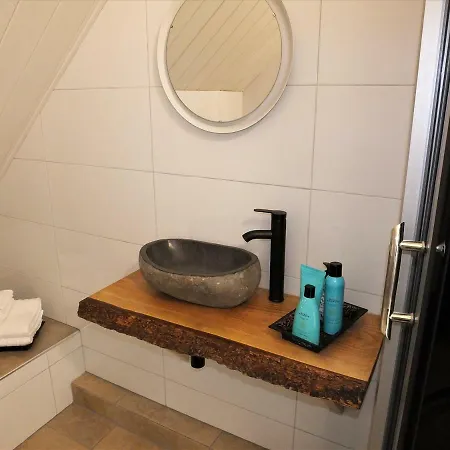 Beeken Ekker Bed & Breakfast Sint-Oedenrode